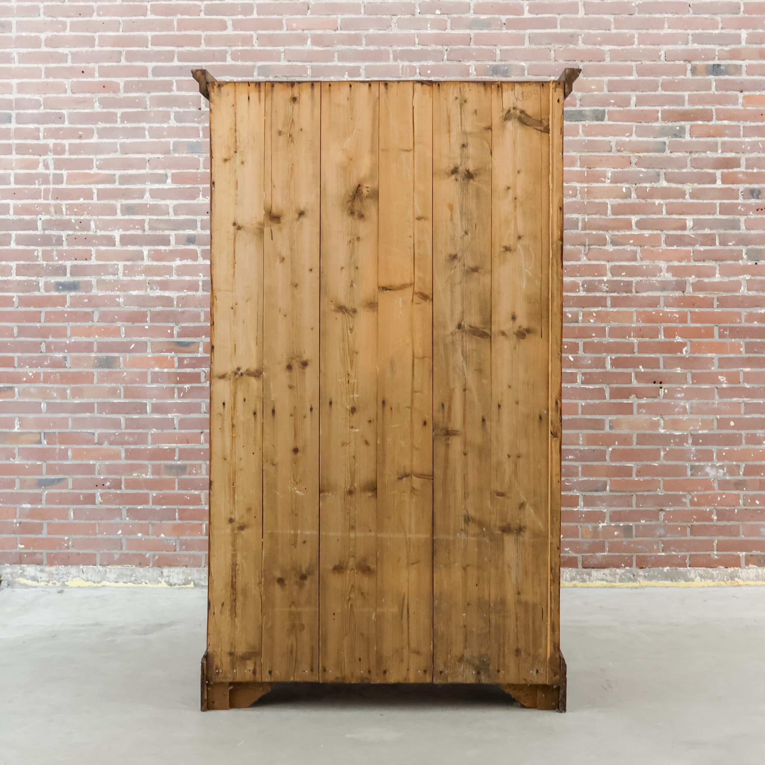 Antieke eendeurs kast - Afbeelding 12